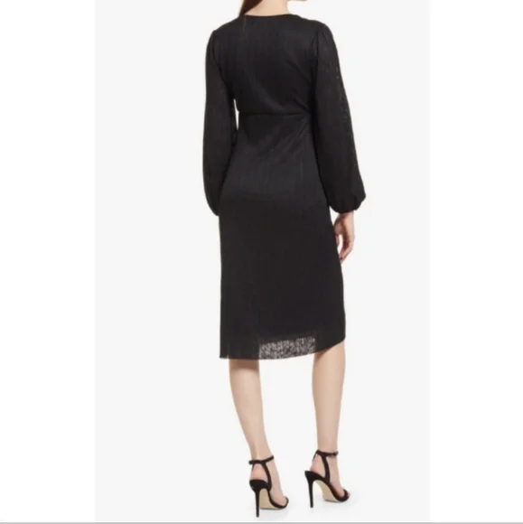 All In Favor Plissé Empire Waist Midi Dress - Picture 2 of 6